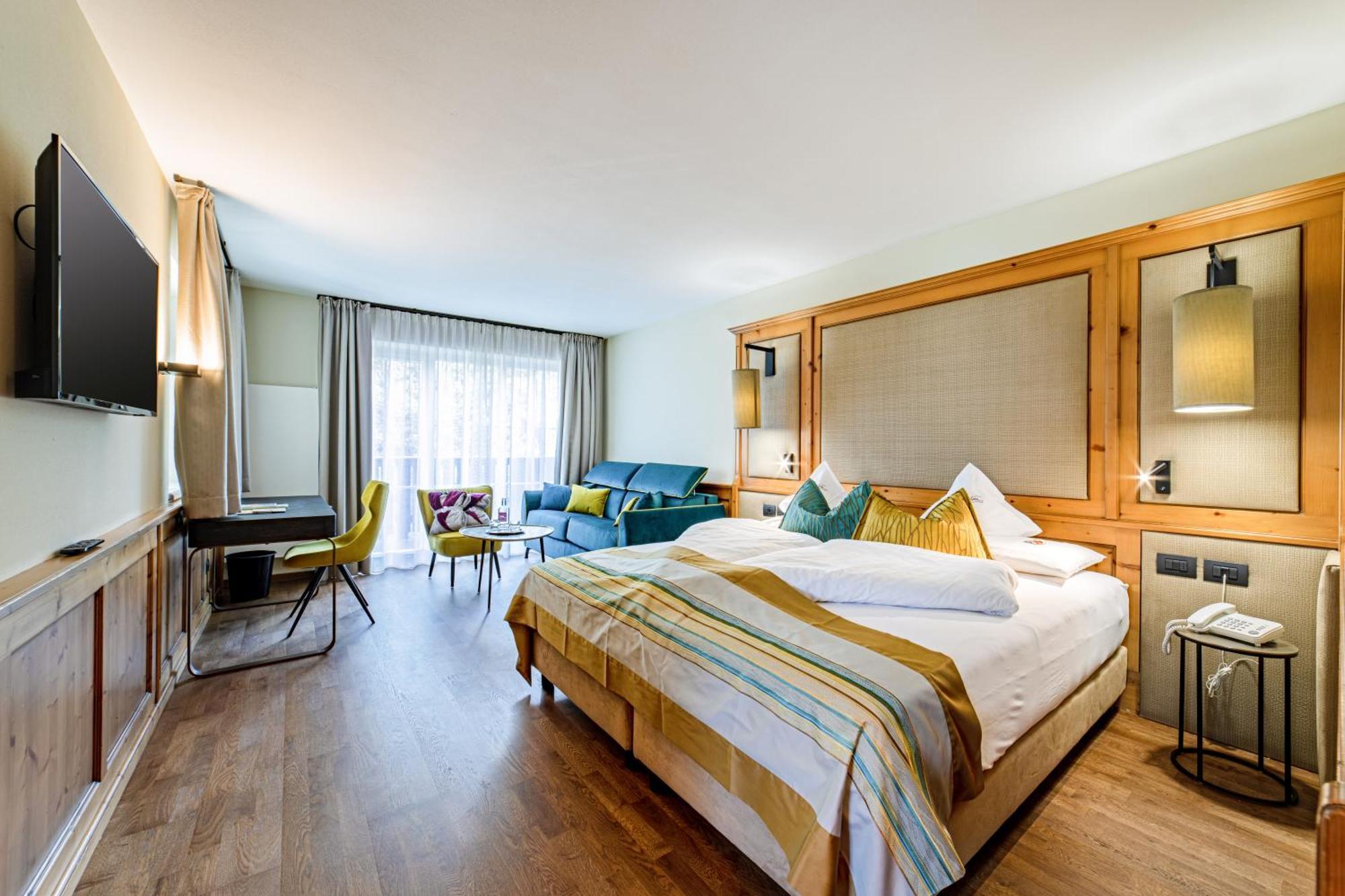 Wellnesshotel Erica ノーヴァ・ポネンテ エクステリア 写真
